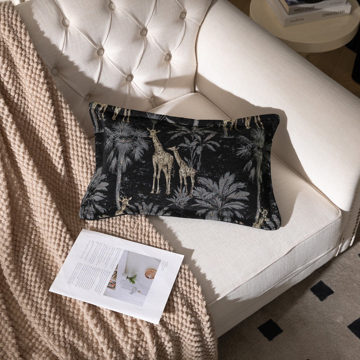 Giraffe Palm Tree 13"x20" Lumbar Pillow Cover