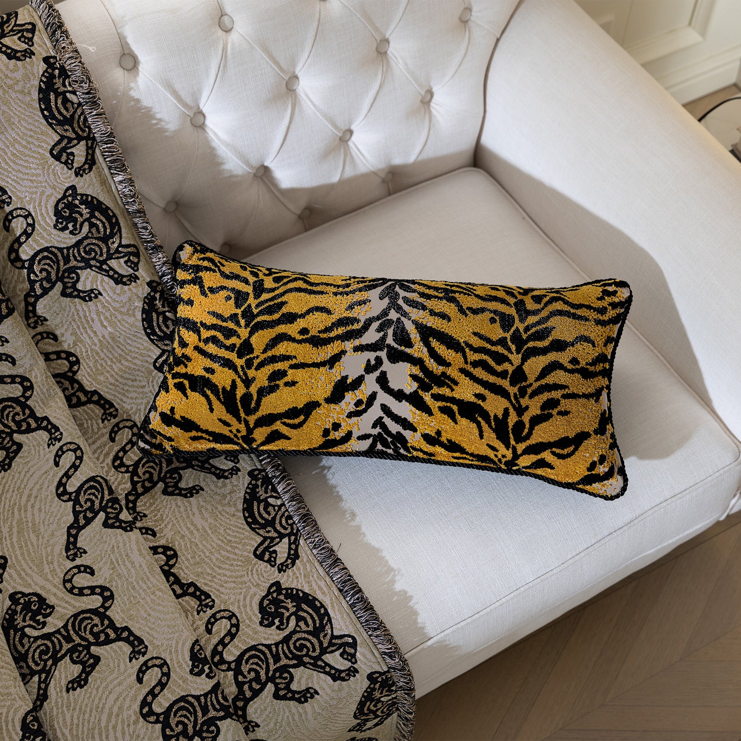 1-Piece  Tiger Print Cut-Pile 13"x26" Lumbar Pillow Cover