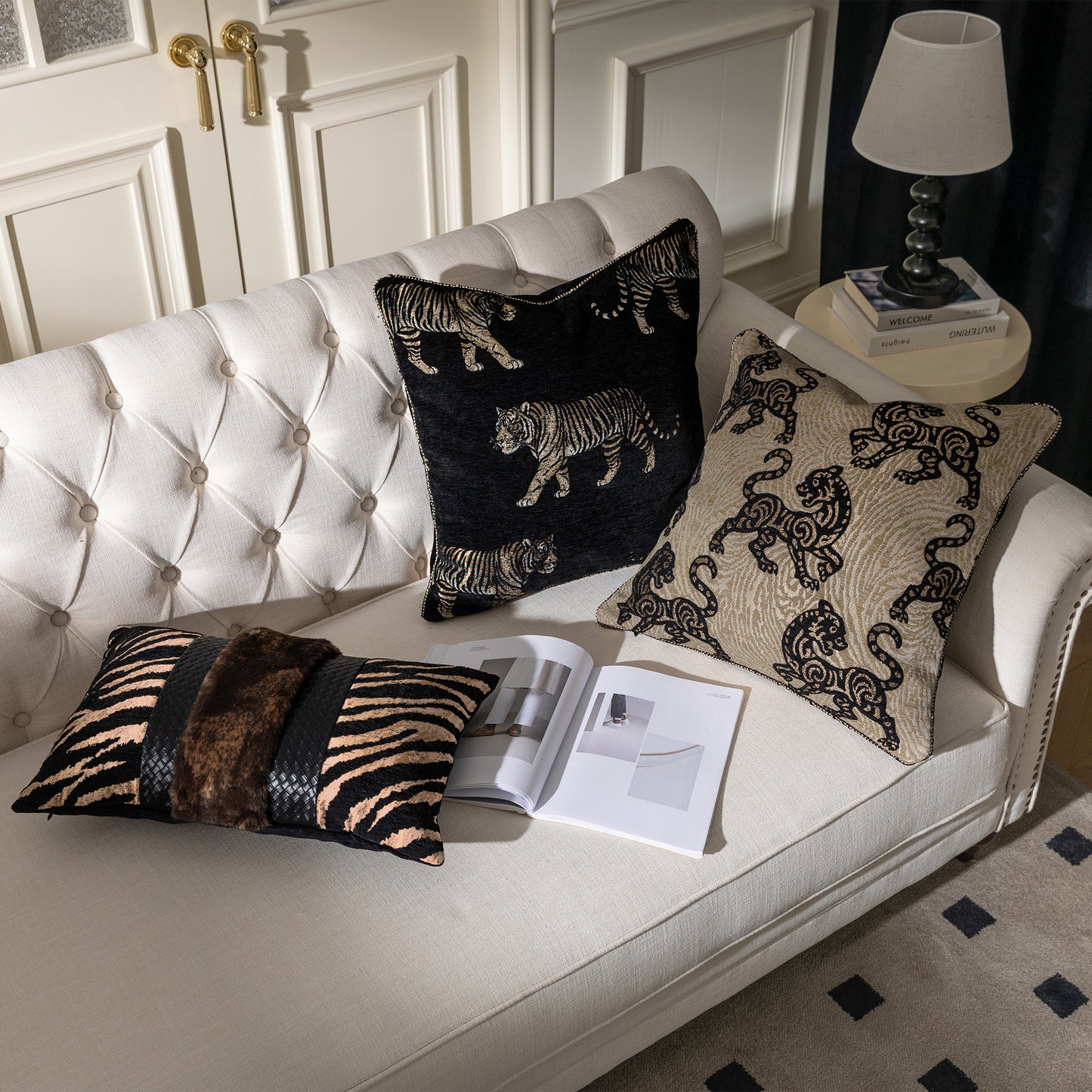 Vintage Tiger 20" Square Jacquard Pillow Cover 1-Piece