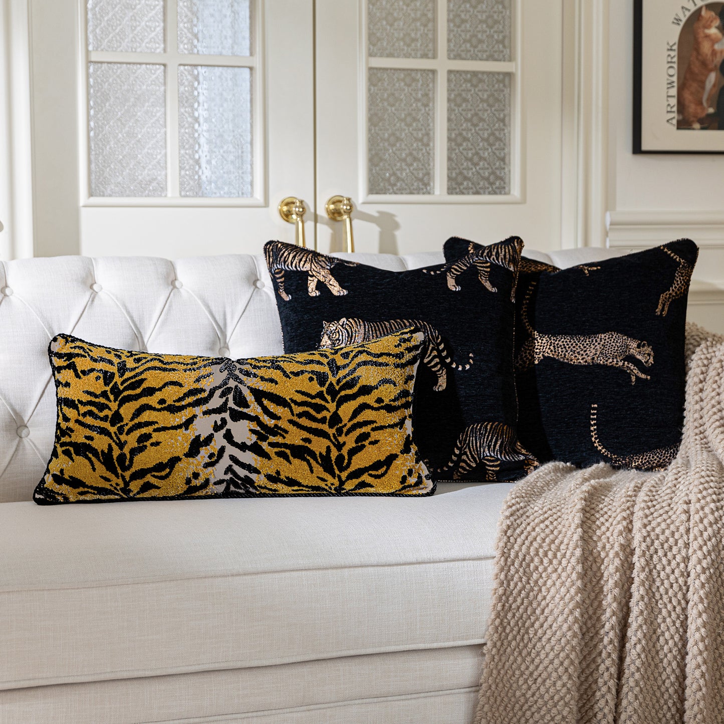 1-Piece  Tiger Print Cut-Pile 13"x26" Lumbar Pillow Cover