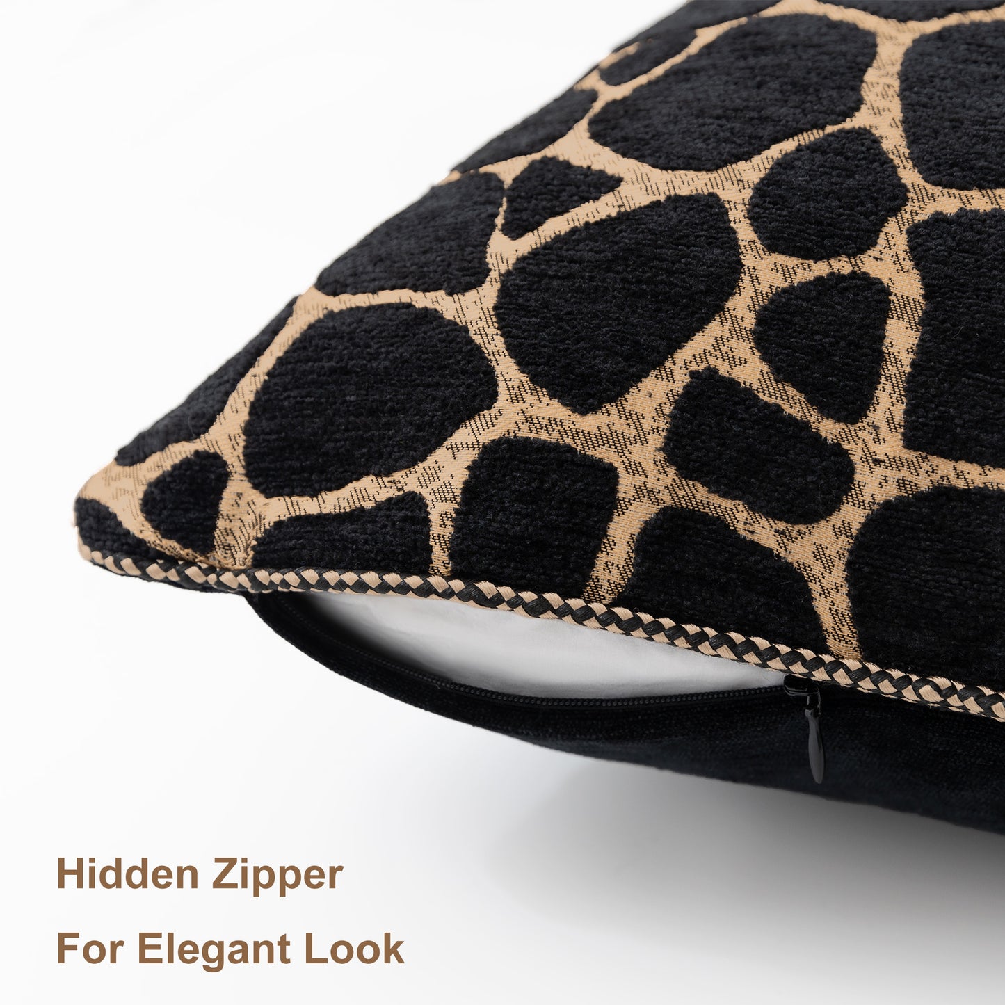 Safari Giraffe Print 20" Square Jacquard Pillow Cover 1-Piece