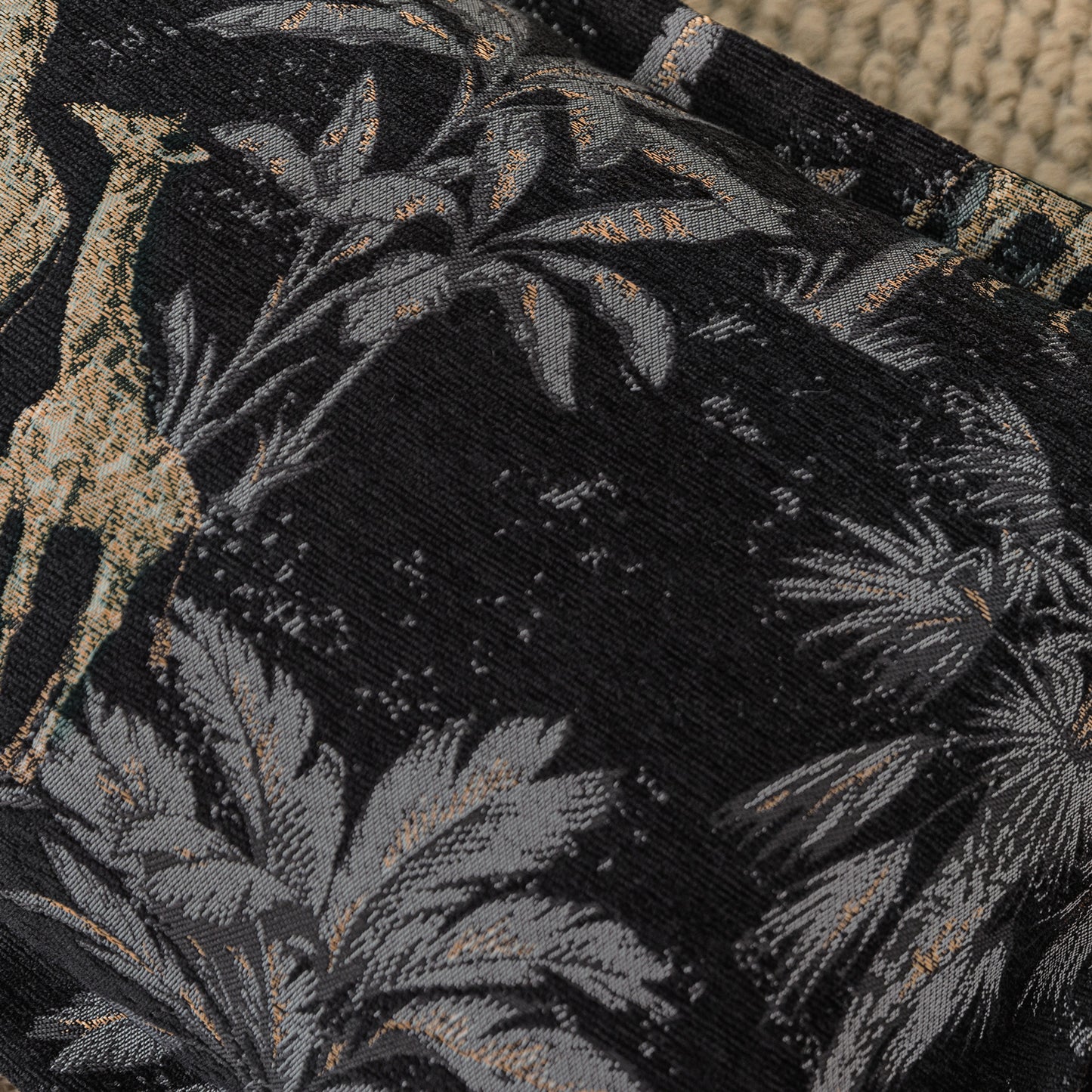 Giraffe Palm Tree 13"x20" Lumbar Pillow Cover