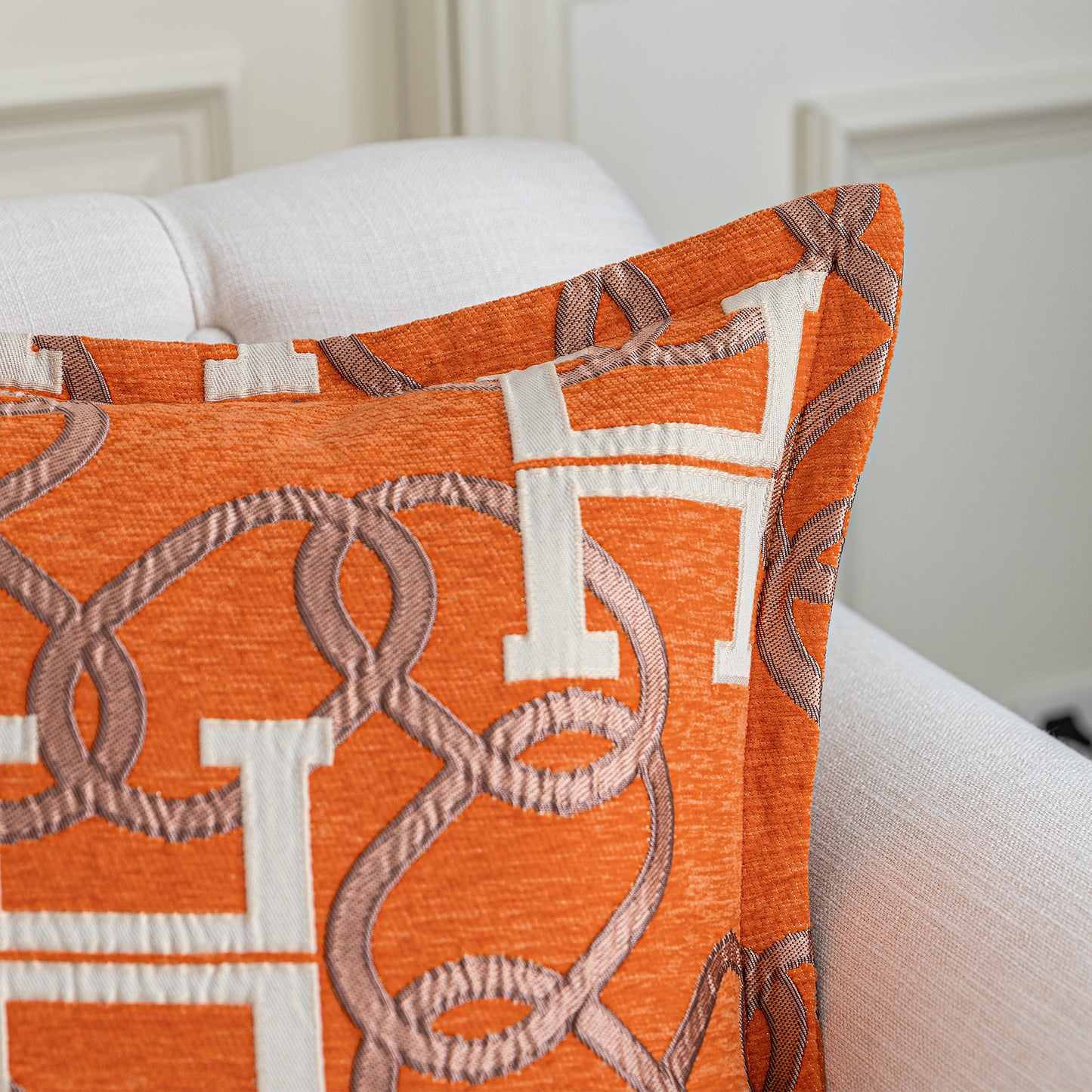 1-Piece Letter H & Chain 20"x20" Pillow Covers Orange